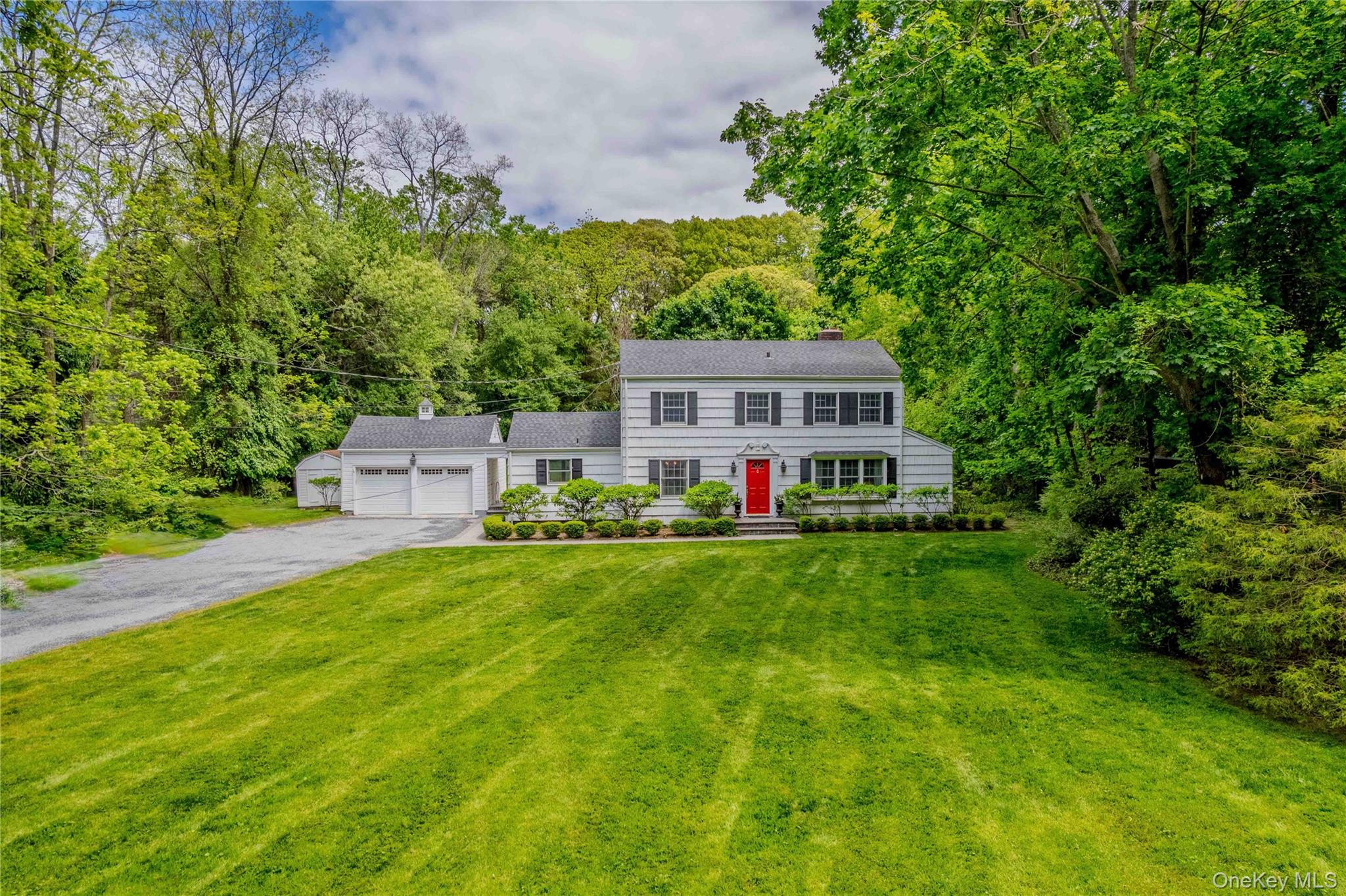 169 Turkey Lane Cold Spring Harbor, NY 11724 - Photo 2 of 32