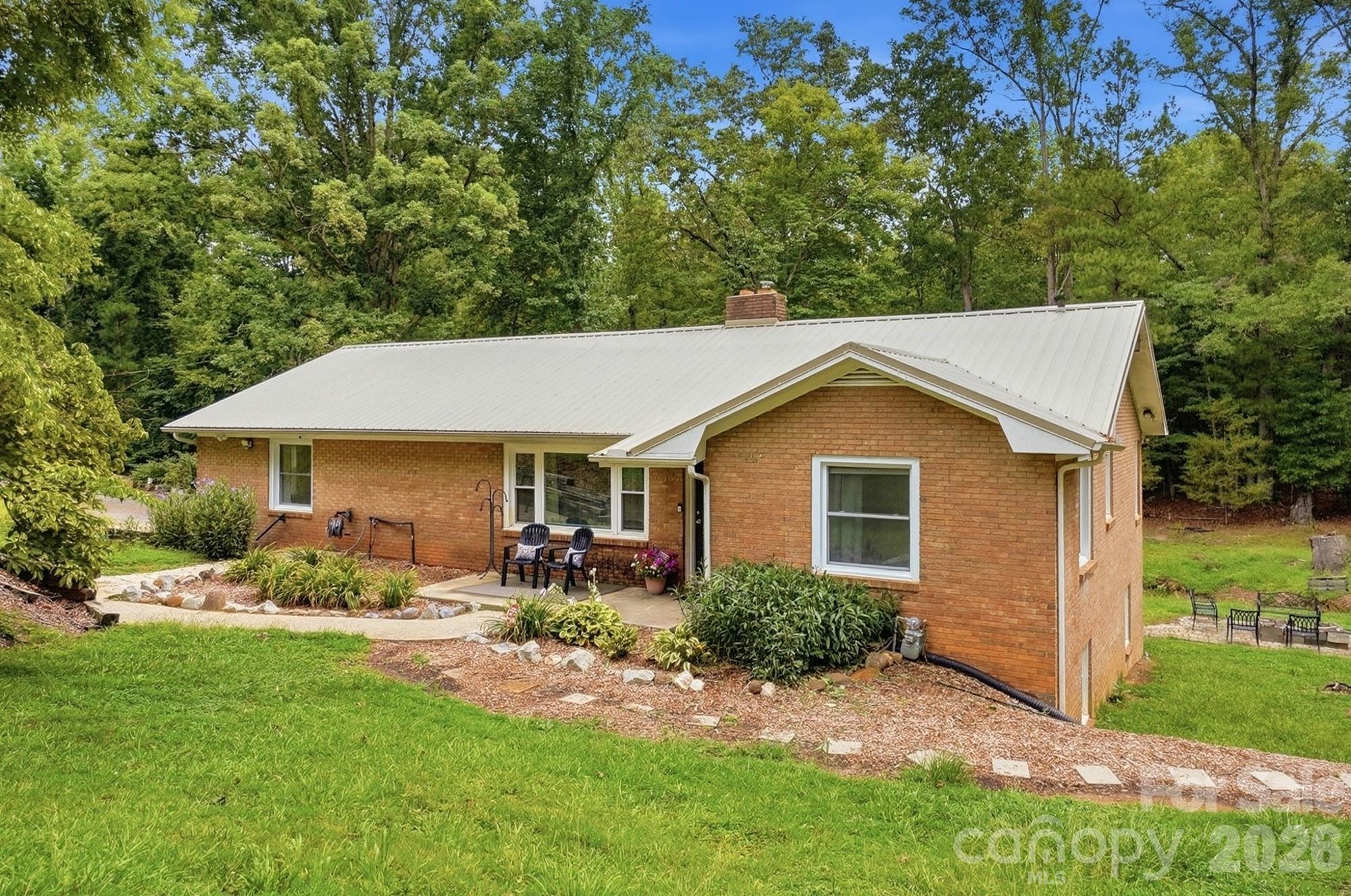 1021 Wedgewood Road Lancaster, SC 29720 - Photo 3 of 47