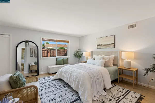 $1,299,000 | 1724 Carriage Drive, Walnut Creek, CA 94598