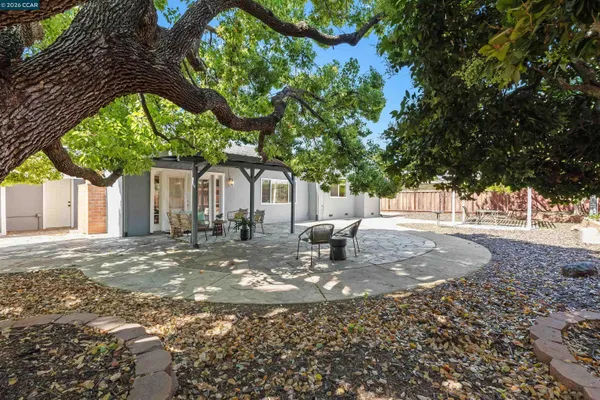 $1,299,000 | 1724 Carriage Drive, Walnut Creek, CA 94598