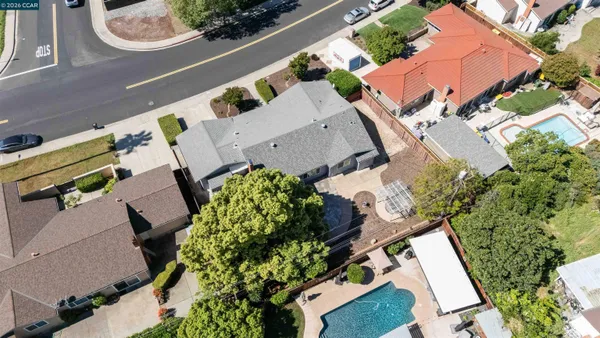 $1,299,000 | 1724 Carriage Drive, Walnut Creek, CA 94598