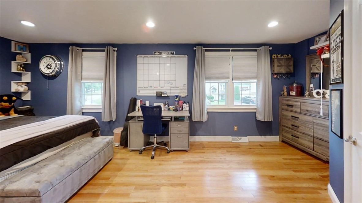 331 Asylum Road Warwick, RI 02886 - Photo 15 of 50
