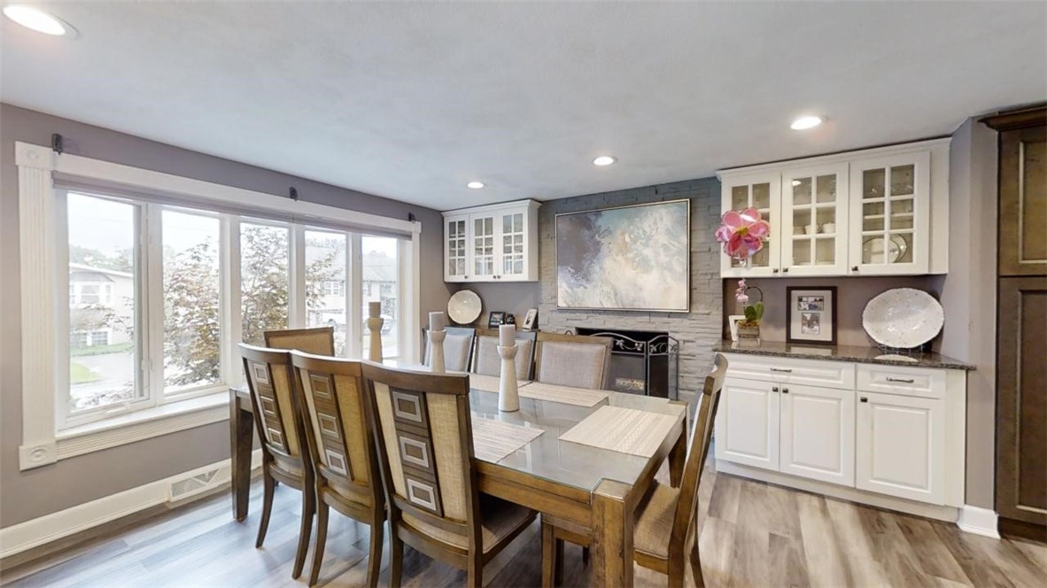 331 Asylum Road Warwick, RI 02886 - Photo 4 of 50