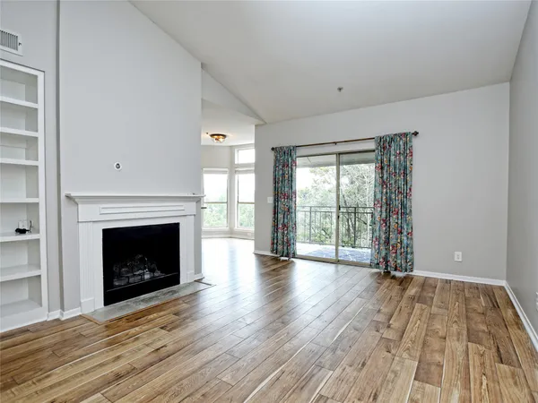 $1,550 | 6000 Shepherd Mountain Cove, Unit 406, Austin, TX 78730