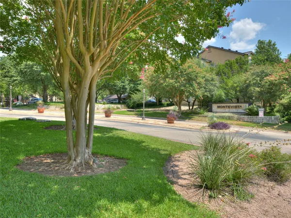 $1,650 | 6000 Shepherd Mountain Cove, Unit 406, Austin, TX 78730