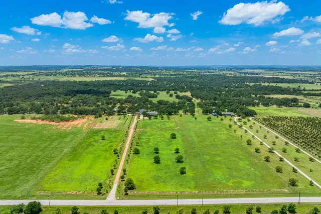 $2,995,000 | 772 Luckenbach Road, Fredericksburg, TX 78624
