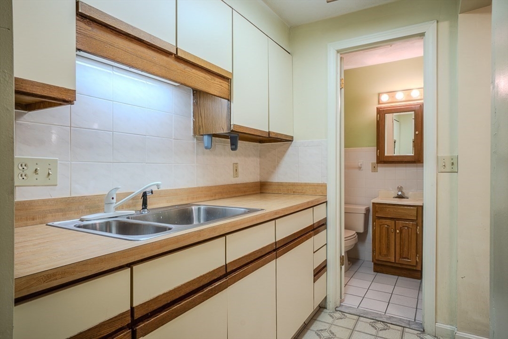 4105 Woodbridge Road, Unit 4105 Peabody, MA 01960 - Photo 24 of 39