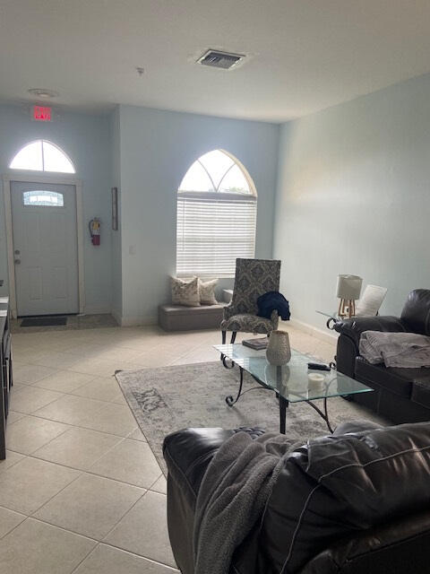 2757 Hypoluxo Road Lantana, FL 33462 - Photo 11 of 15 13