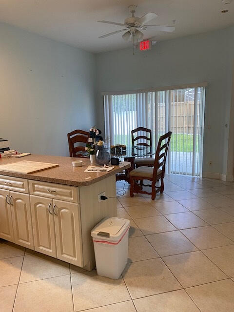 2757 Hypoluxo Road Lantana, FL 33462 - Photo 7 of 15 06
