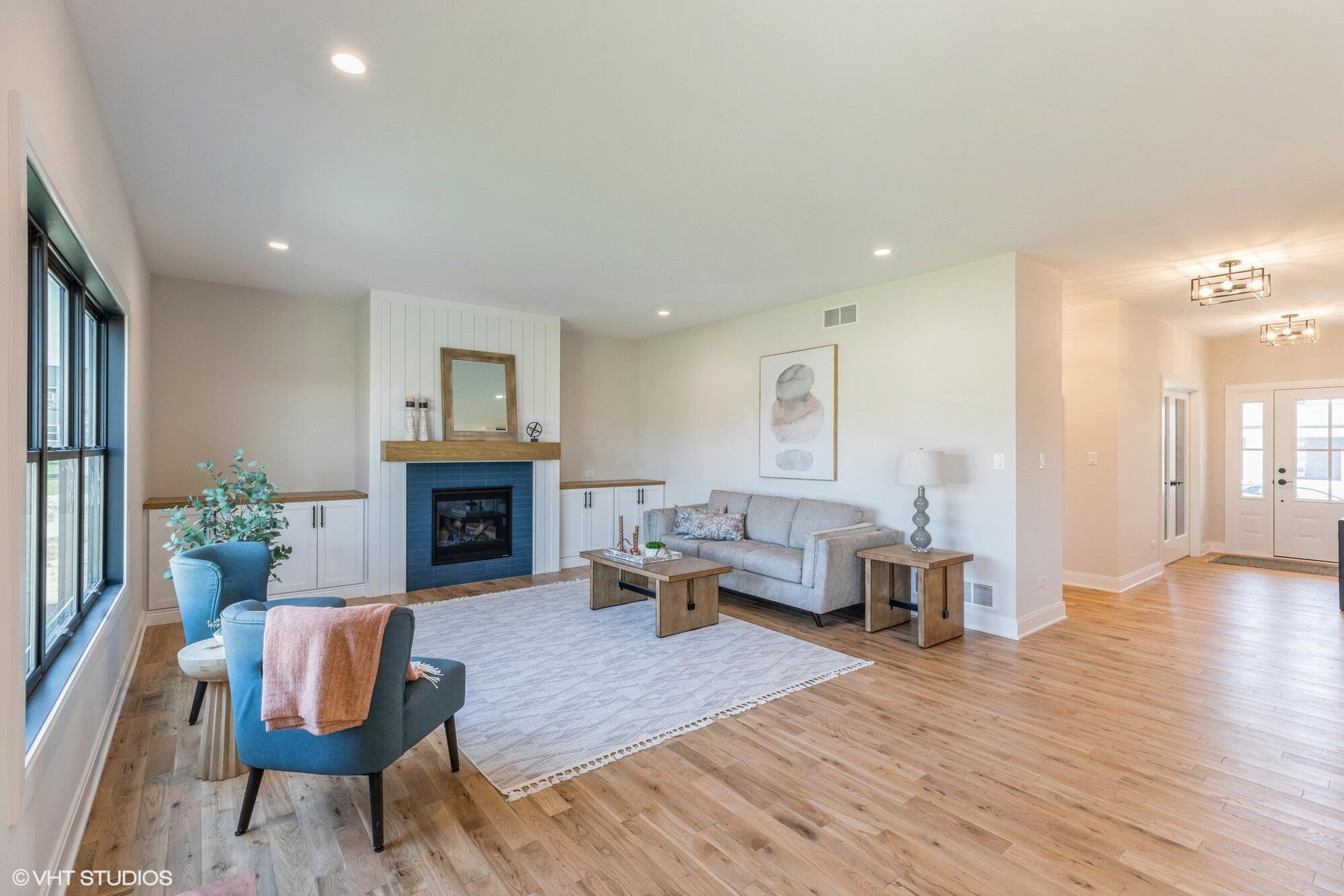 1317 77th Place Merrillville, IN 46410 - Photo 14 of 31 2000x1333