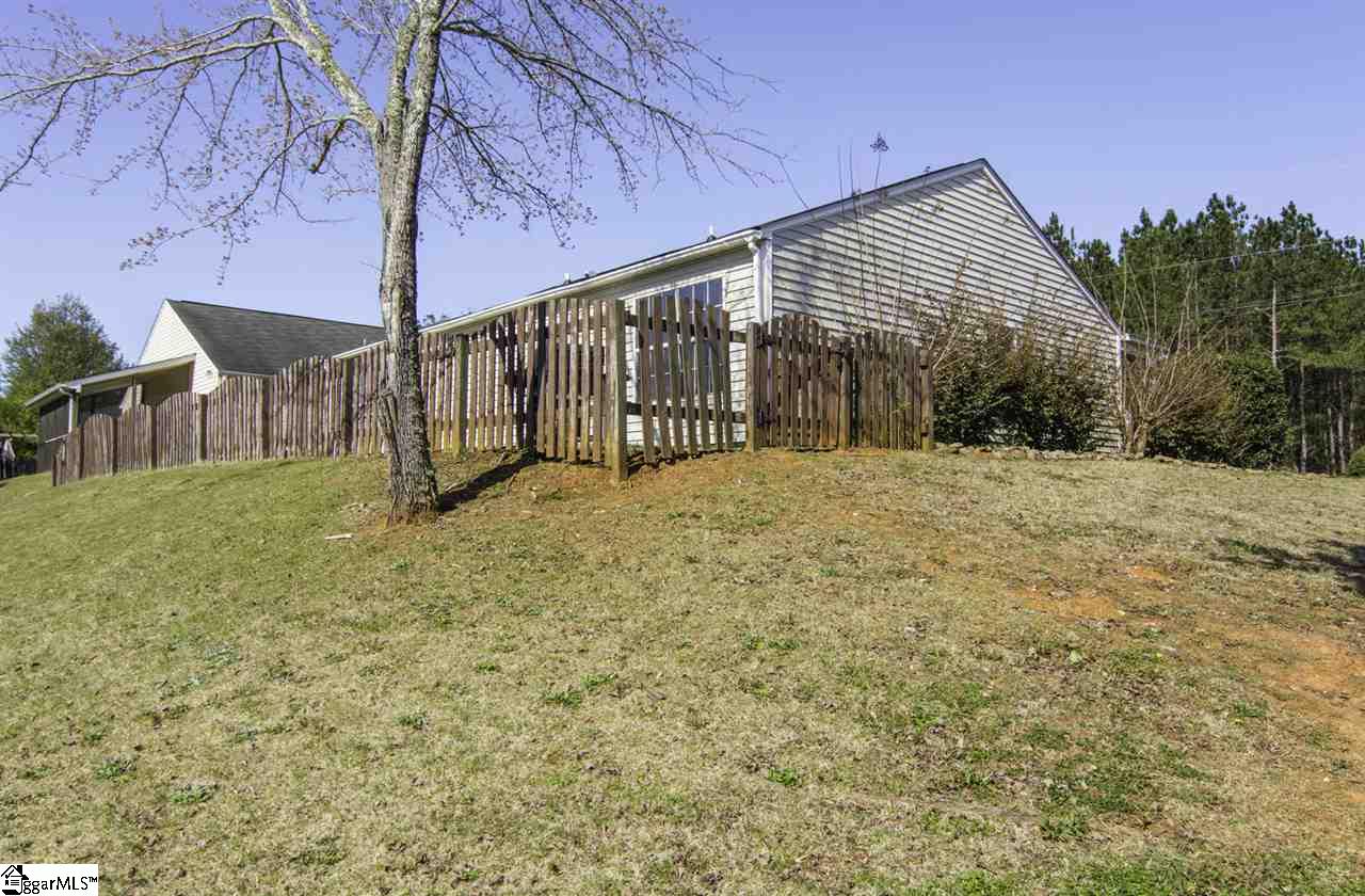 180 Sheriff Mill Road Easley, SC 29642 - Photo 4 of 33 Gallery Image 4