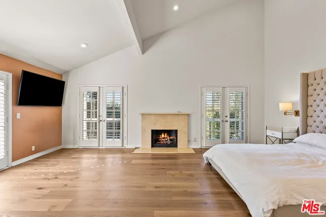 $2,500,000 | 22241 Alizondo Drive, Woodland Hills, CA 91364