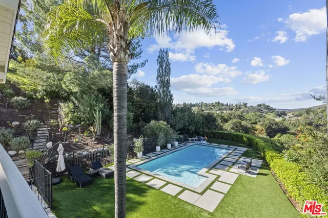 $2,500,000 | 22241 Alizondo Drive, Woodland Hills, CA 91364