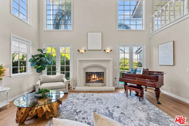 $2,500,000 | 22241 Alizondo Drive, Woodland Hills, CA 91364