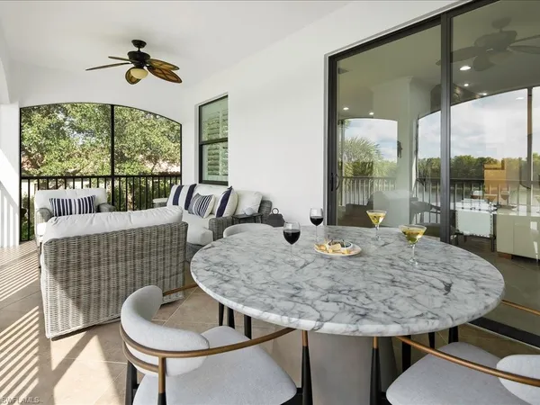 $10,000 | 9476 Napoli Lane, Unit 202, Naples, FL 34113