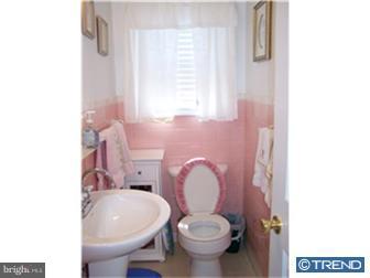 29 Ferncliff Road Newark, DE 19711 - Photo 5 of 12 Gallery Image 5