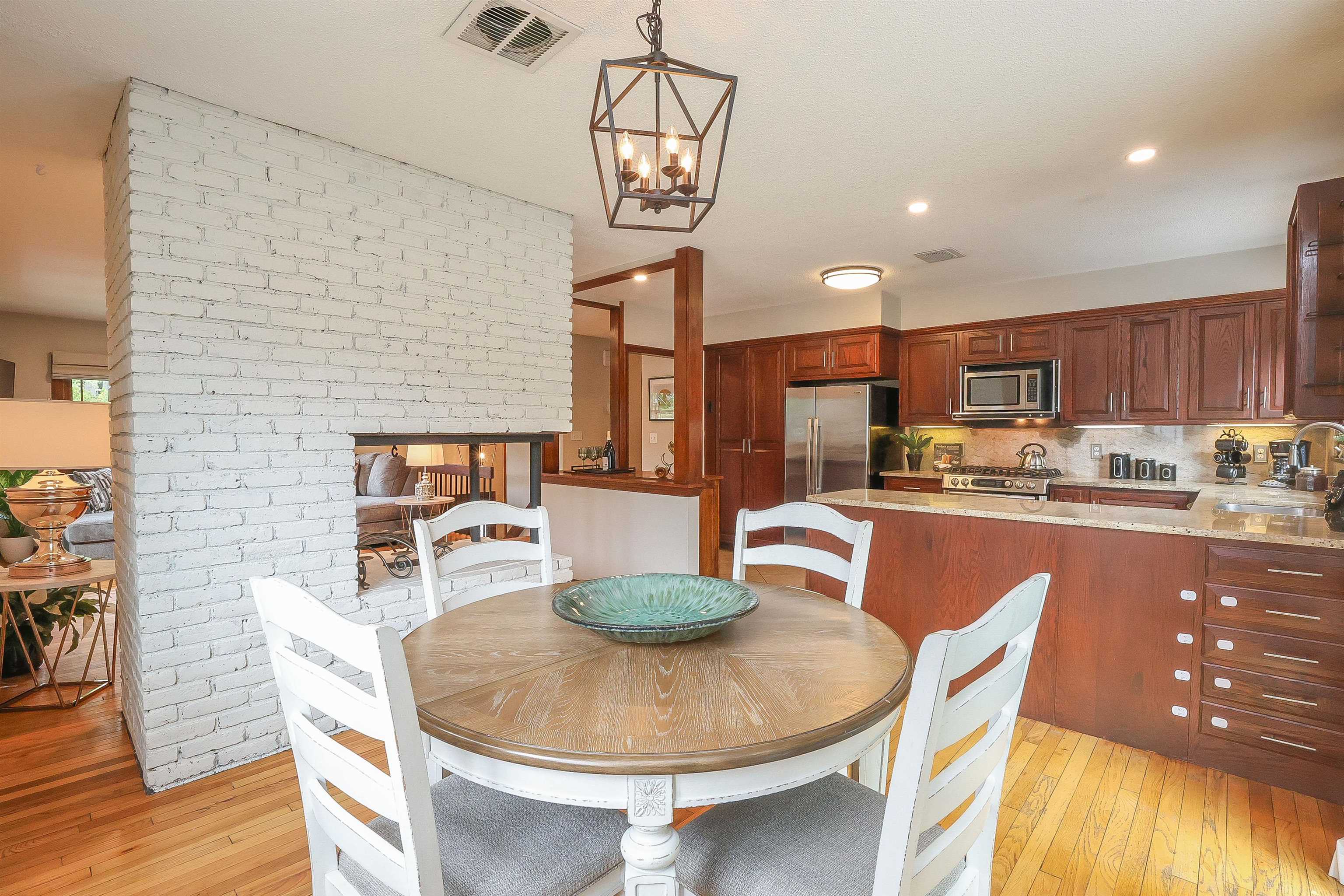 1327 Beech Street Manchester, NH 03104 - Photo 10 of 58