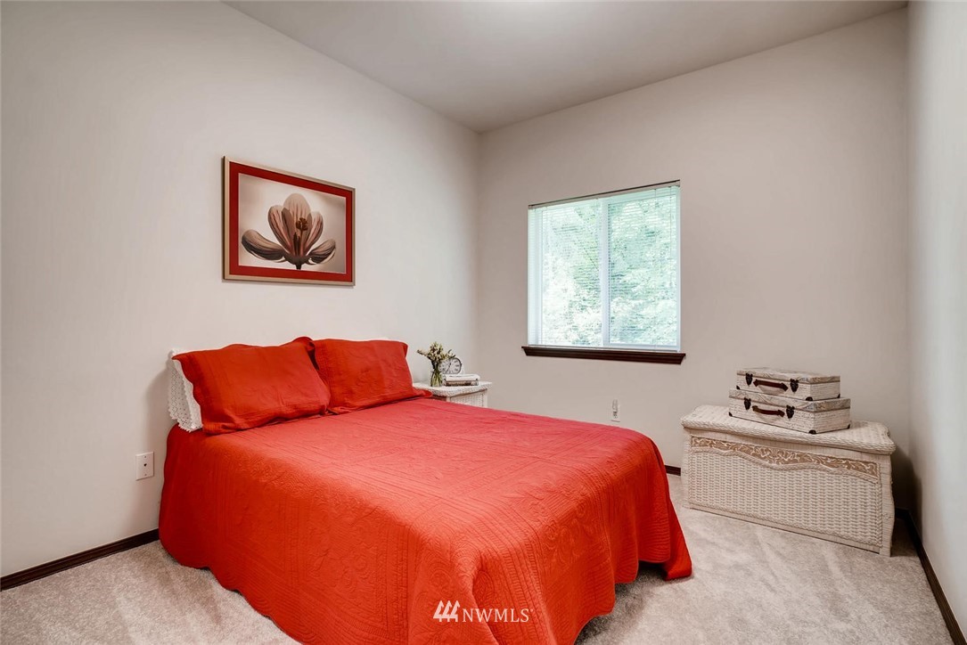 21342 11th Drive Southeast Bothell, WA 98021 - Photo 15 of 18 Gallery Image 15