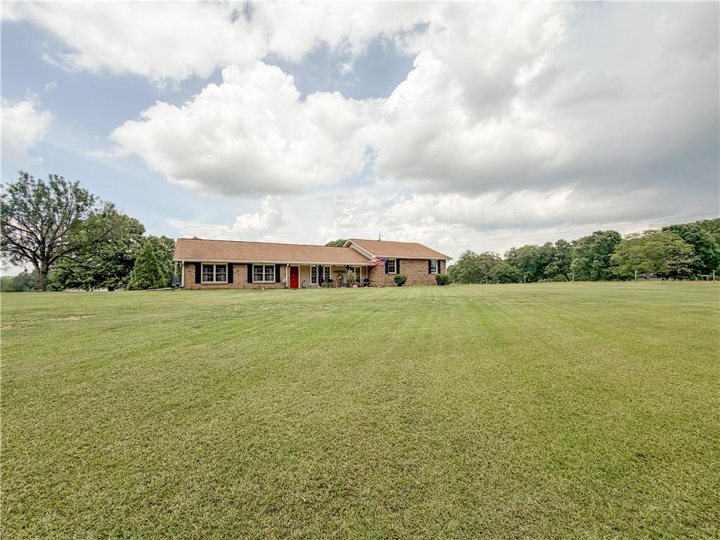 4817 Cook Road Southwest Stockbridge, GA 30281 - Photo 4 of 92