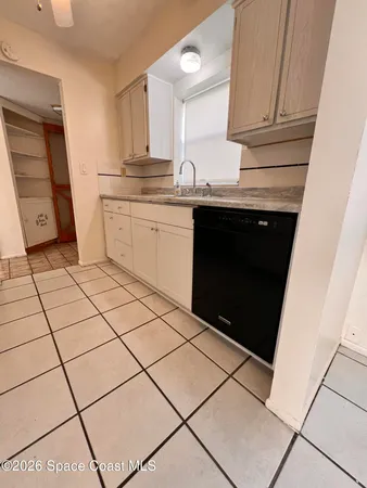 $1,675 | 190 East Olmstead Drive, Unit H1, Titusville, FL 32780