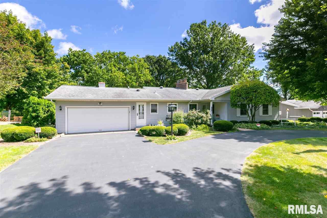 4035 Rodeo Road Davenport, IA 52806 - Photo 2 of 36 Gallery Image 2