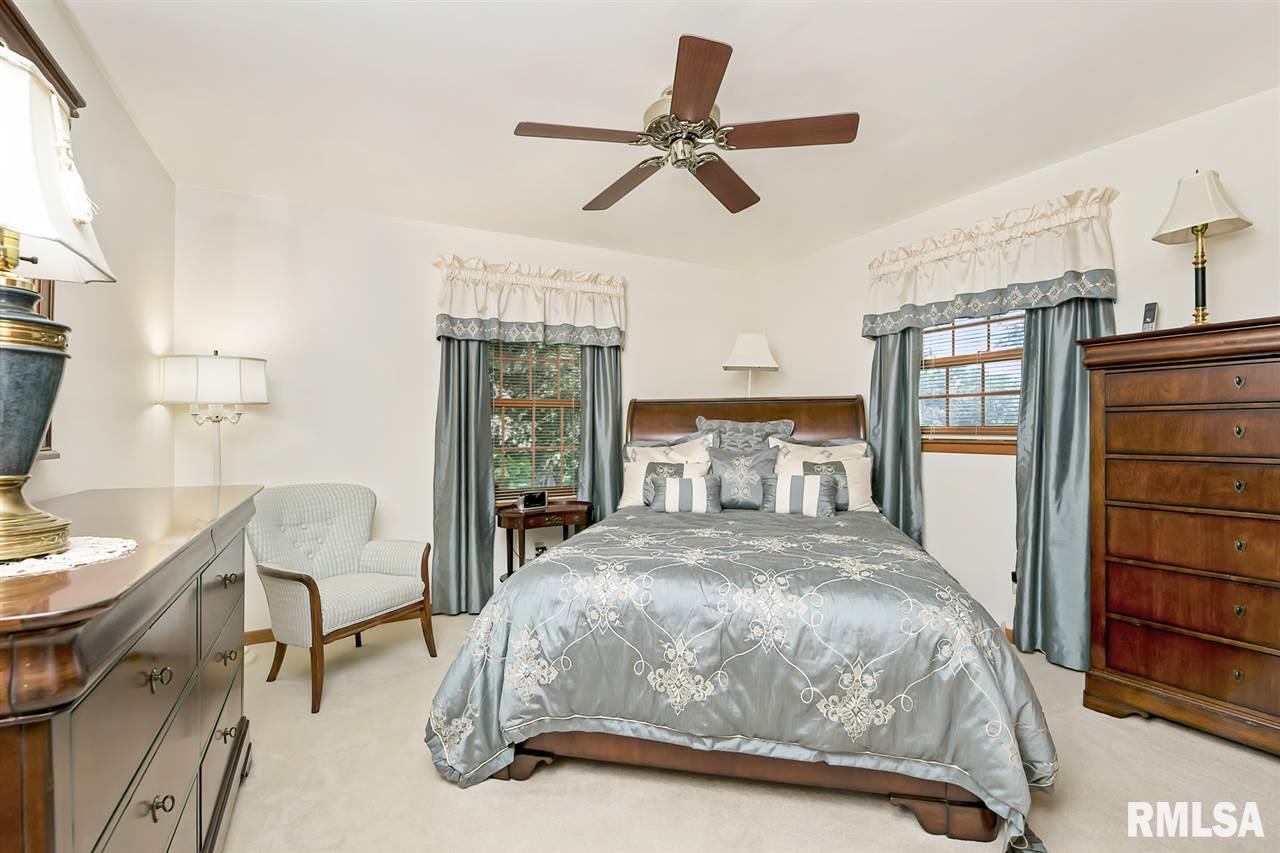 4035 Rodeo Road Davenport, IA 52806 - Photo 21 of 36 Gallery Image 21