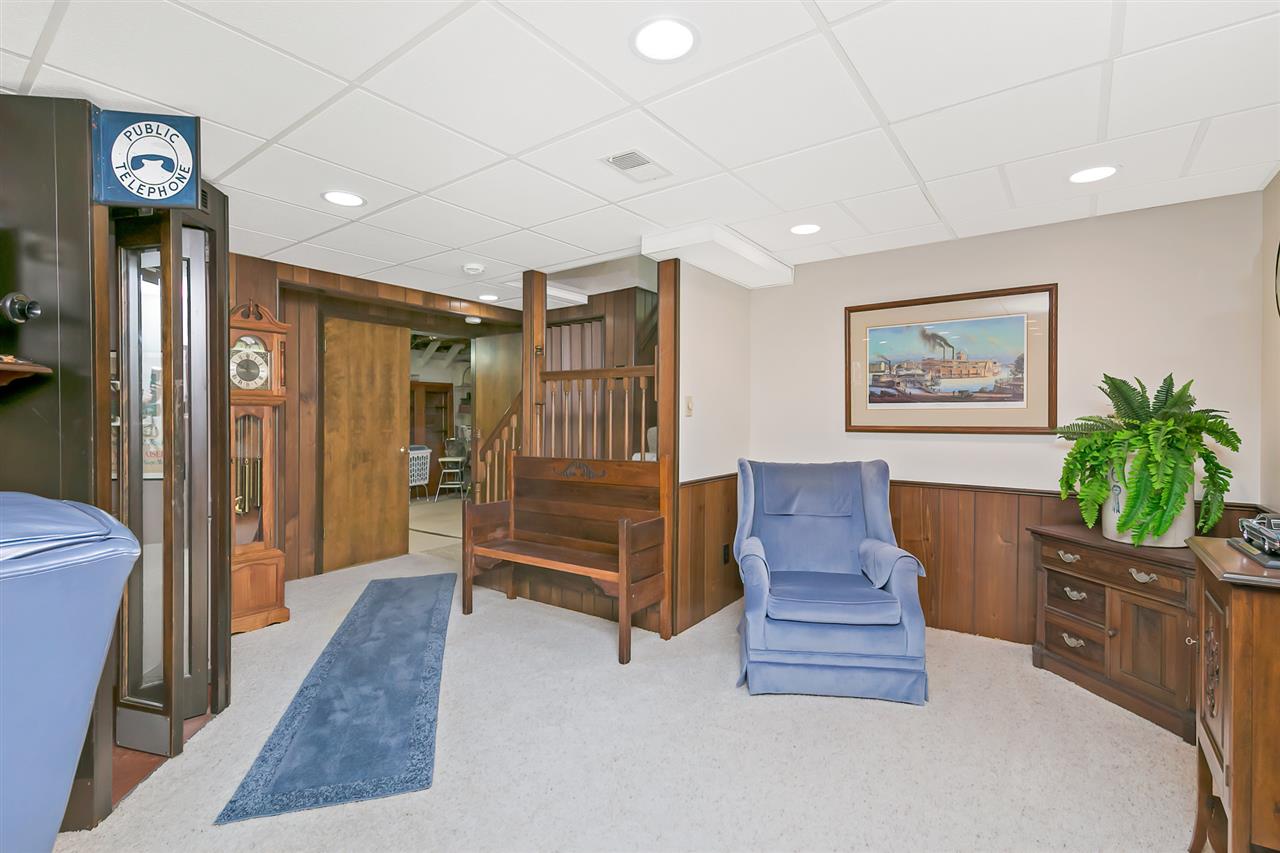 4035 Rodeo Road Davenport, IA 52806 - Photo 25 of 36 Gallery Image 25