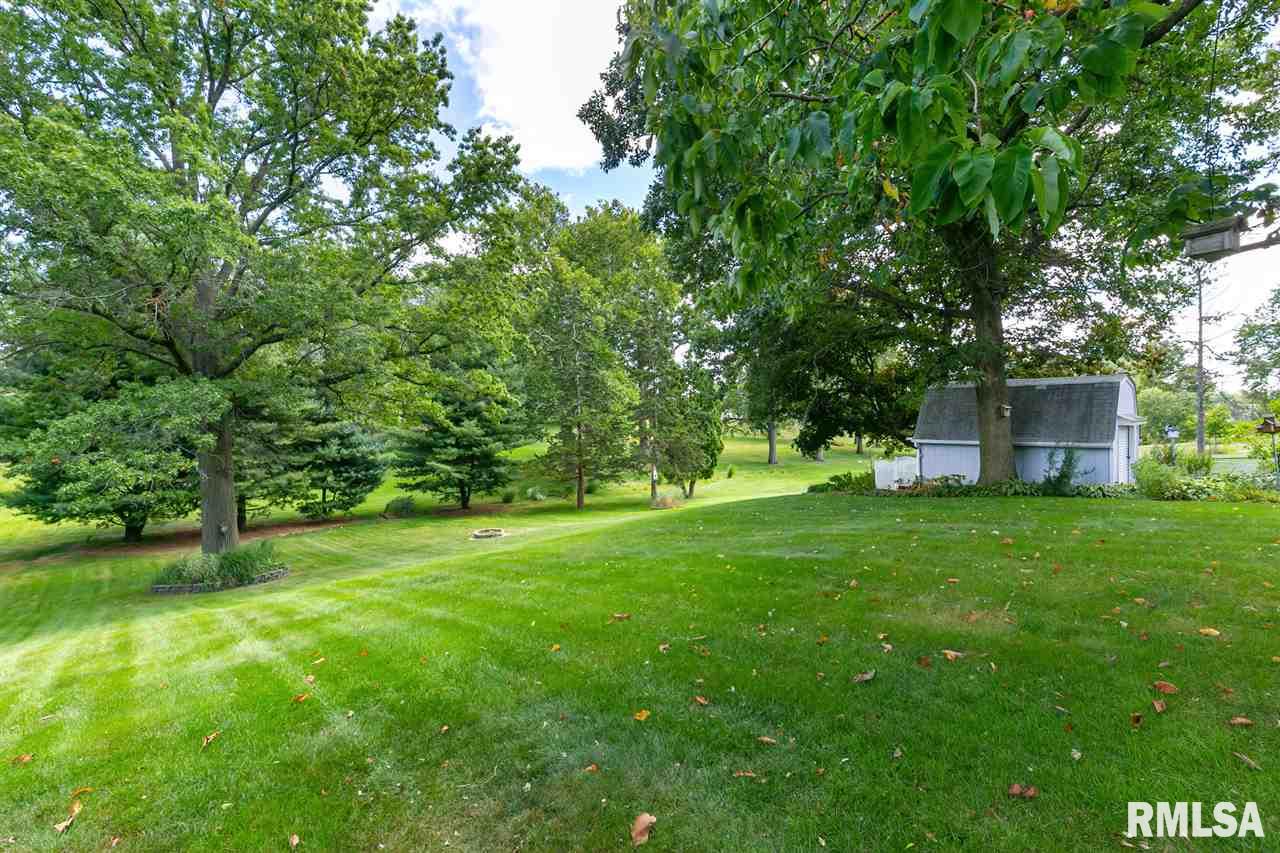 4035 Rodeo Road Davenport, IA 52806 - Photo 31 of 36 Gallery Image 31