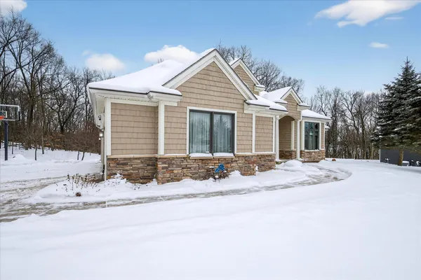 $649,500 | 15284 Alister MacKenzie Avenue, Augusta, MI 49012