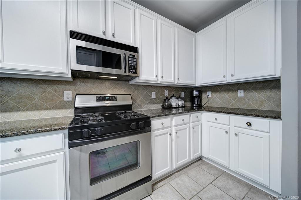 2107 Midnight Blue Lane Fort Mill, SC 29708 - Photo 14 of 29