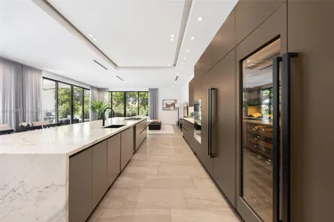 $4,900,000 | 2321 Trapp Avenue, Coconut Grove, FL 33133