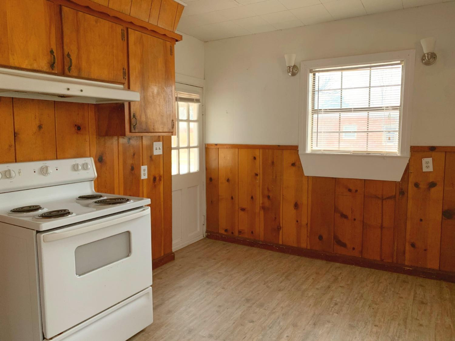 2123 30th Street Lubbock, TX 79411 - Photo 5 of 14 Photo 5