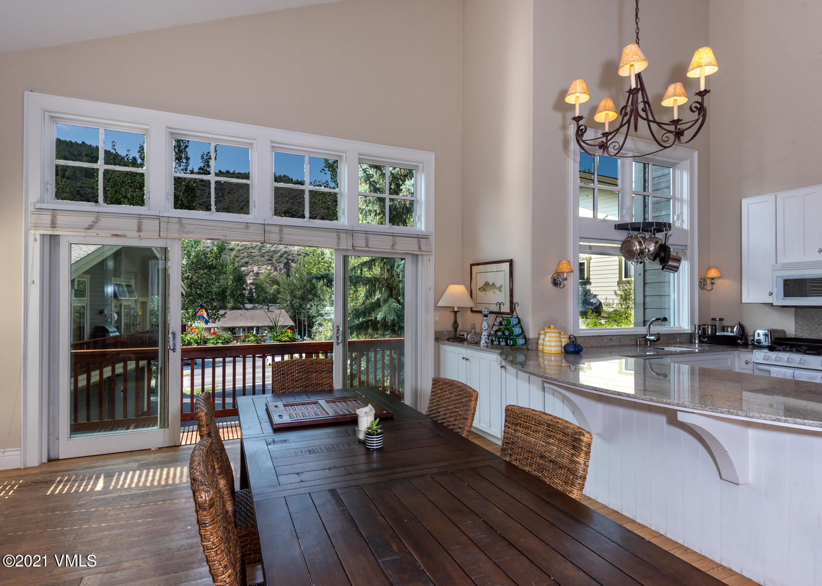 2782 Kinnickinnick Road, Unit D Vail, CO 81657 - Photo 3 of 28 2782 Kinnikinnick Rd #D-2