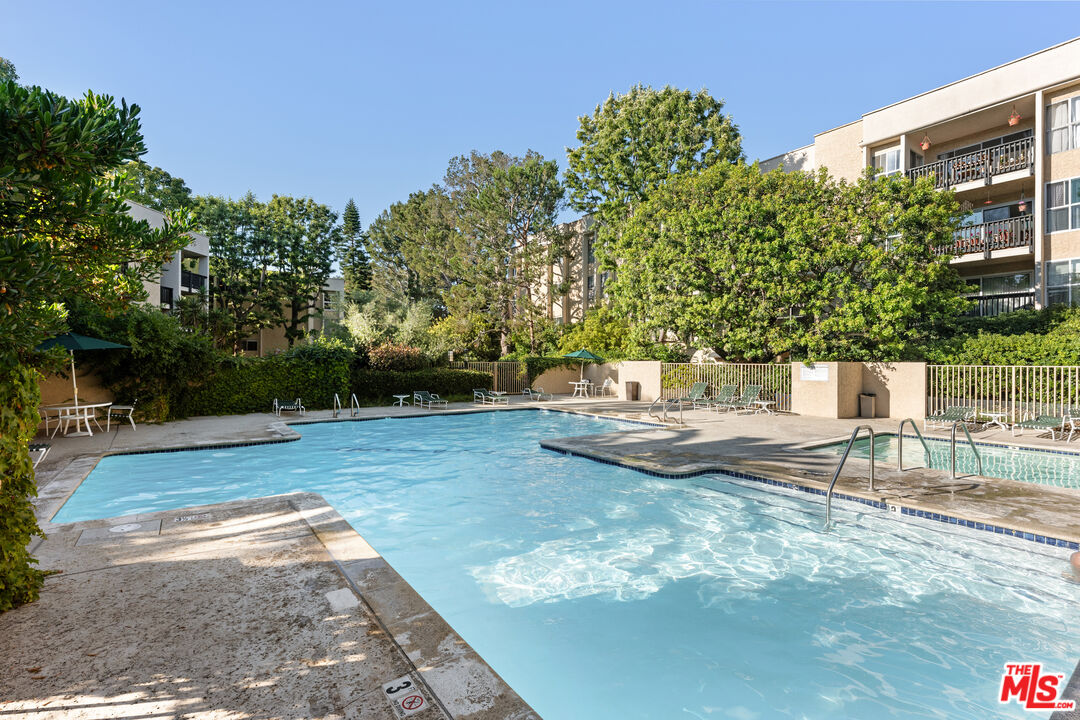 7202 Raintree Circle Culver City, CA 90230 - Photo 14 of 17 a view of a yard with an outdoor space