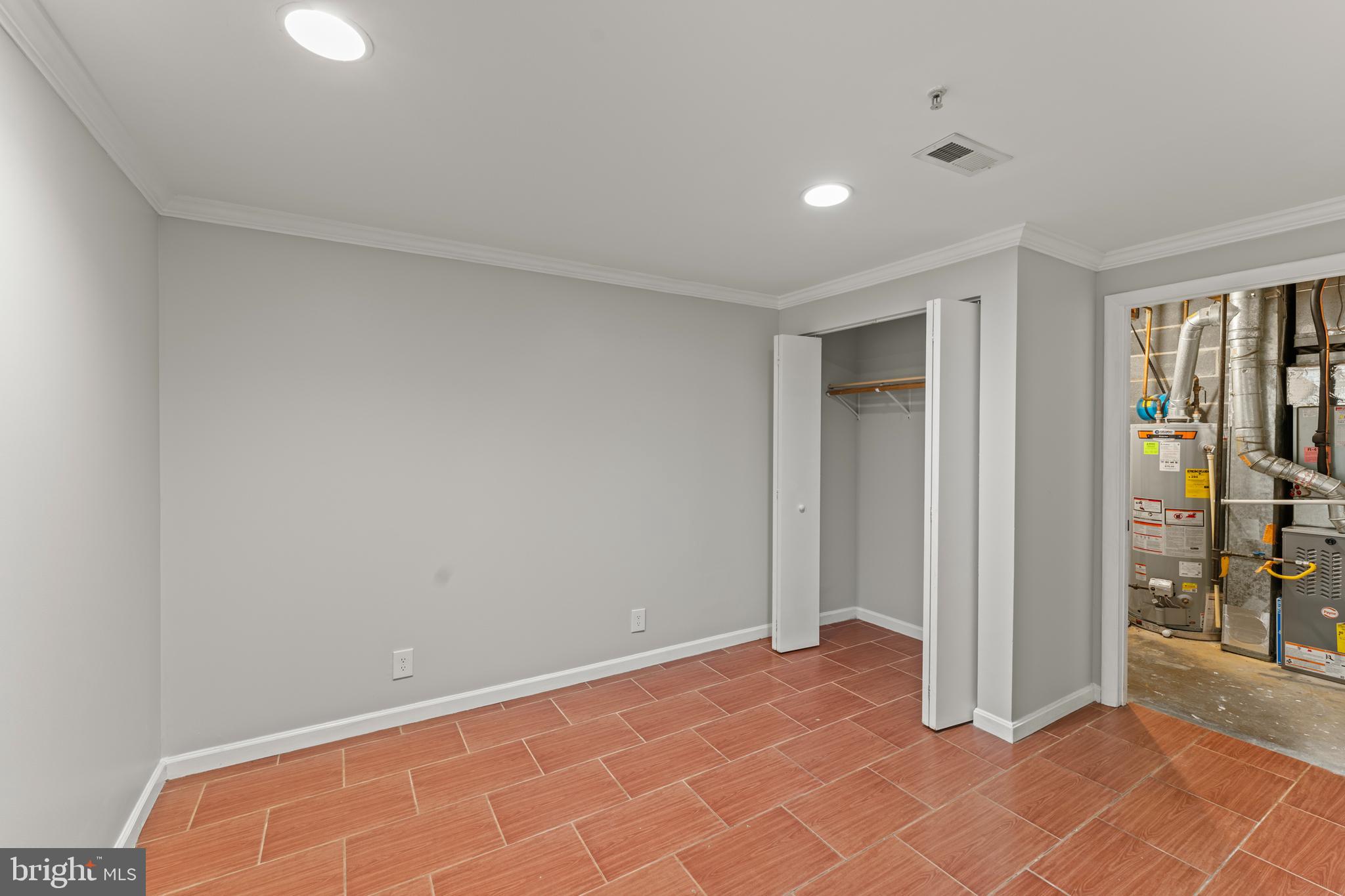 2007 St Bernadines Way Capitol Heights, MD 20743 - Photo 21 of 24 Bonus room