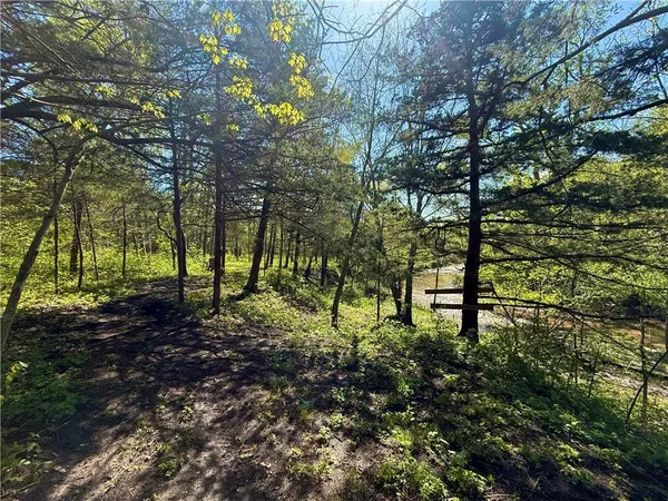 $180,000 | 4512 Pawnee Road, Wellsville, KS 66092