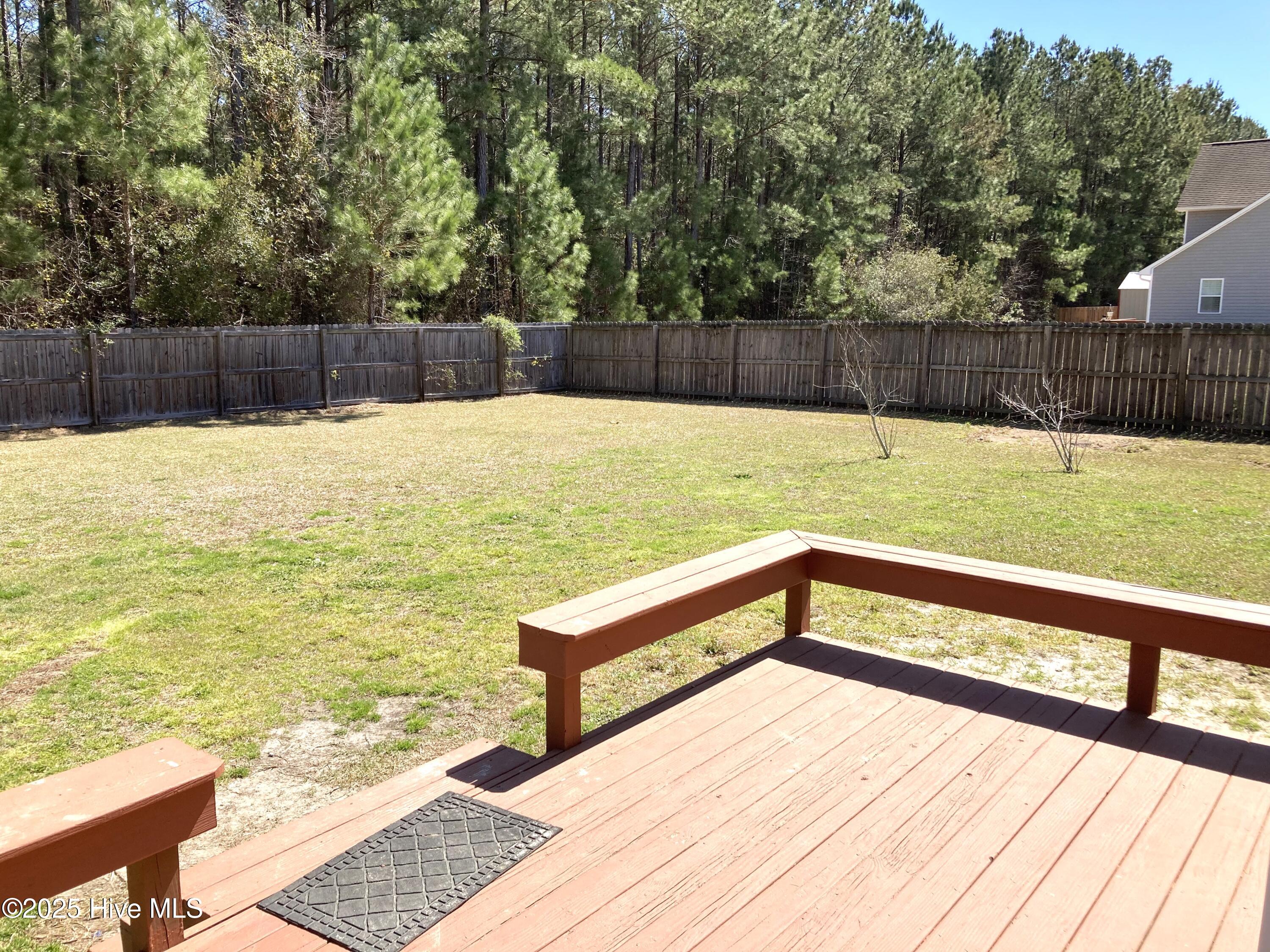 311 Springcreek Court Hubert, NC 28539 - Photo 5 of 13 IMG_2646