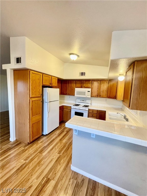 520 Arrowhead Trail, Unit 221 Henderson, NV 89015 - Photo 11 of 31