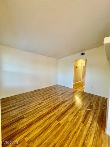 $1,391 | 520 Arrowhead Trail, Unit 221, Henderson, NV 89015