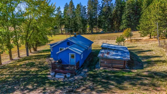 $2,000,000 | 351 Skookum Creek Road, Usk, WA 99180