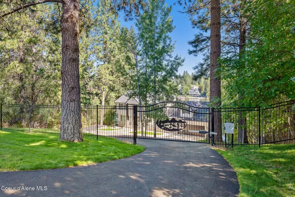 $4,950,000 | 7265 West Otter Bay Road, Coeur D'Alene, ID 83814