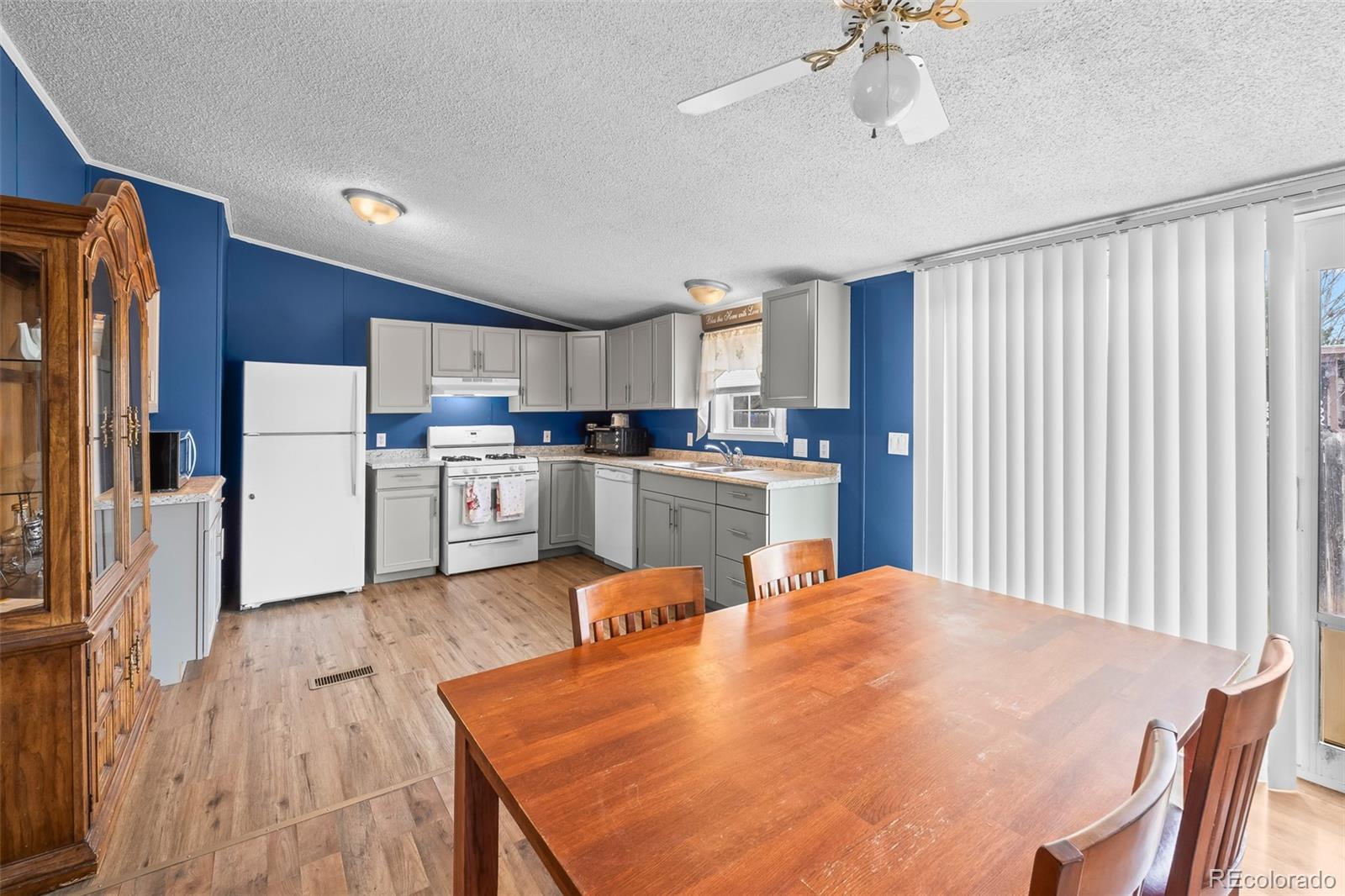 8373 Monroe Circle Denver, CO 80229 - Photo 8 of 21