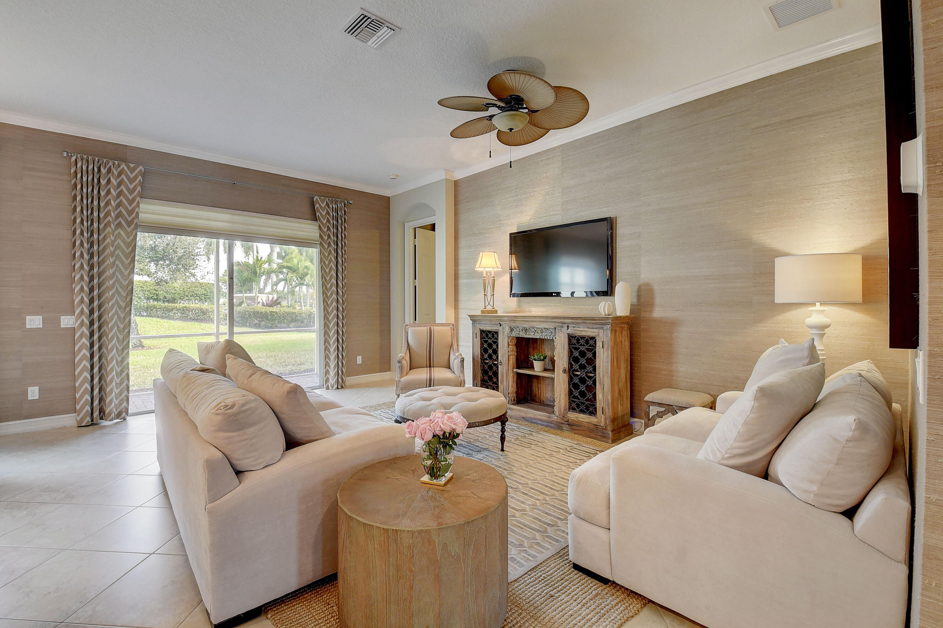 9361 Ivory Isle Road Boynton Beach, FL 33473 - Photo 6 of 66 LIVING ROOM