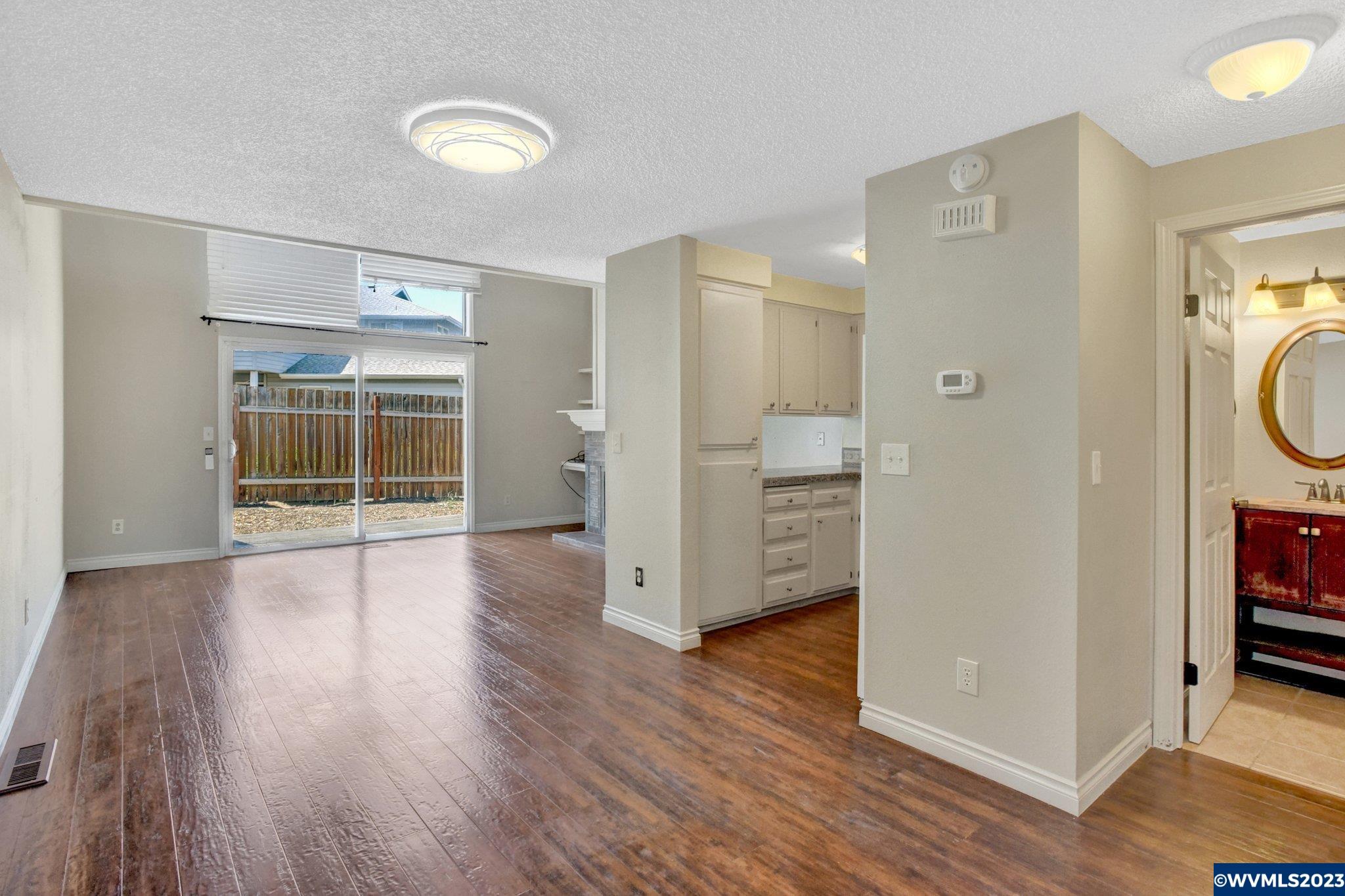 3788 Auburn Road Northeast Salem, OR 97301 - Photo 7 of 41