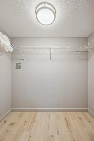 $289,500 | 1109 South Woodbury Street, Independence, MO 64050