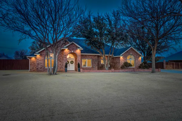 $799,000 | 5403 County Road 1420, Lubbock, TX 79407