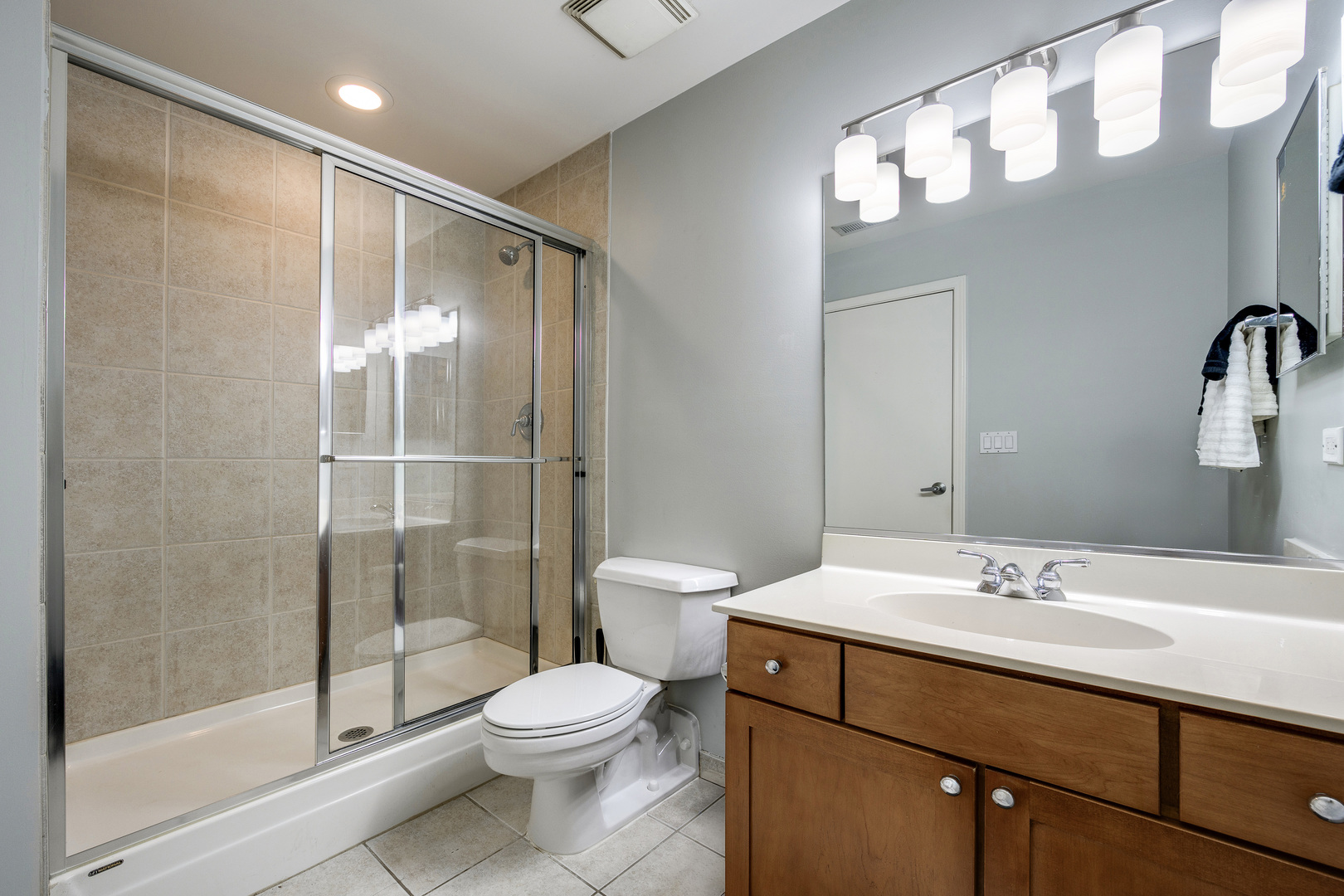 758 North Larrabee Street, Unit 514 Chicago, IL 60654 - Photo 16 of 20