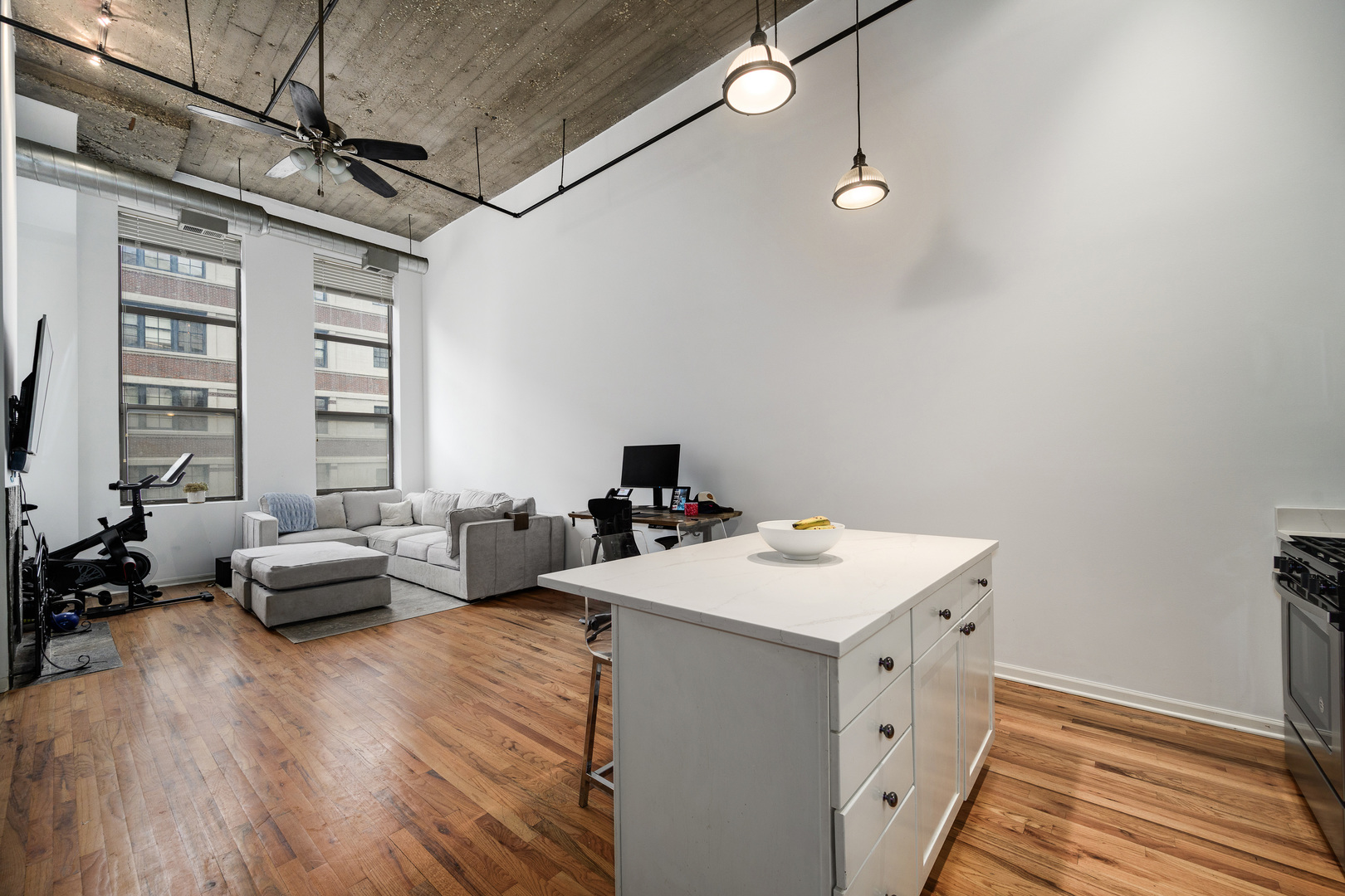 758 North Larrabee Street, Unit 514 Chicago, IL 60654 - Photo 4 of 20