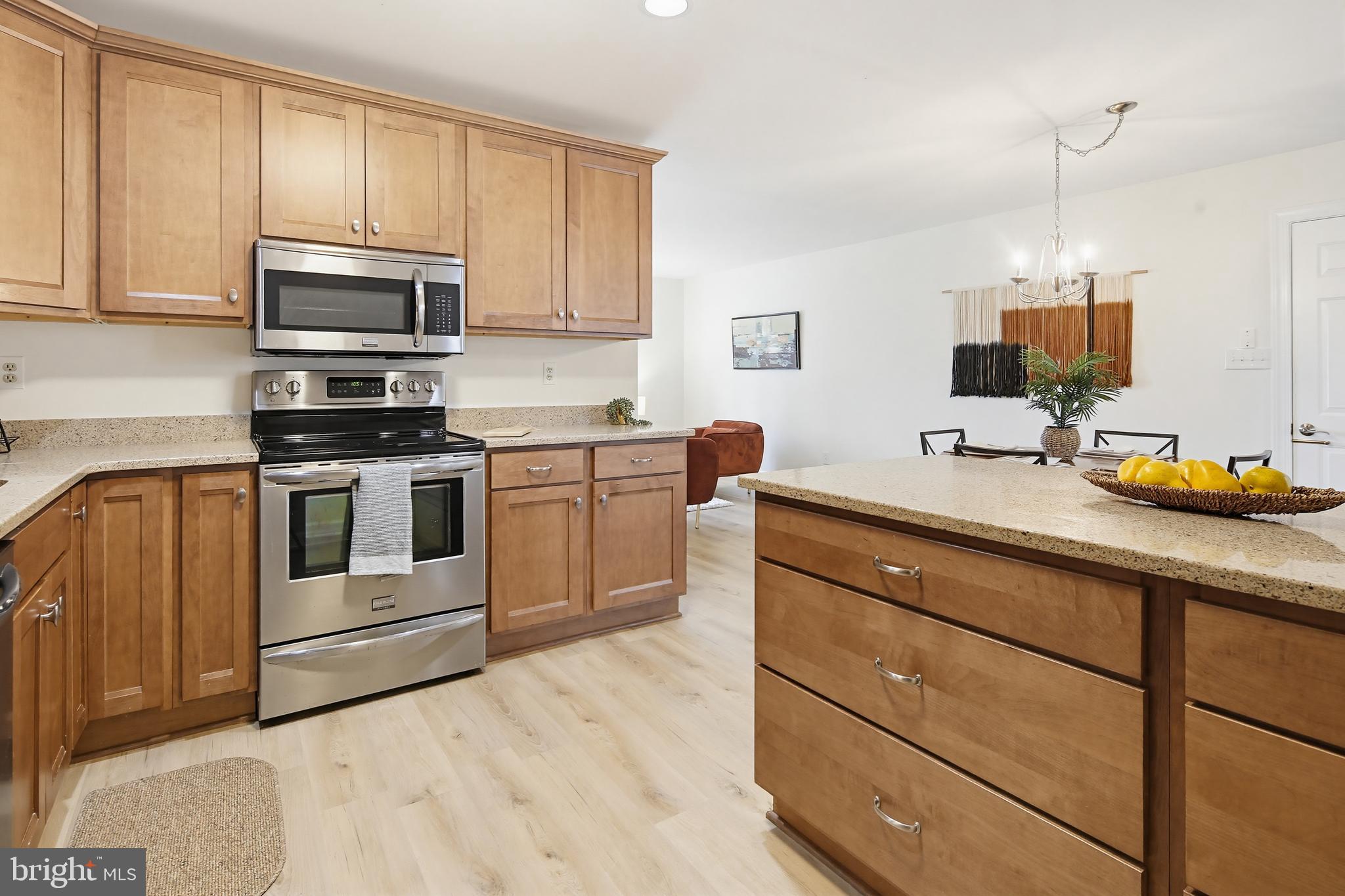 955 Truro Lane Crofton, MD 21114 - Photo 11 of 36 Stainless Steel appliances
