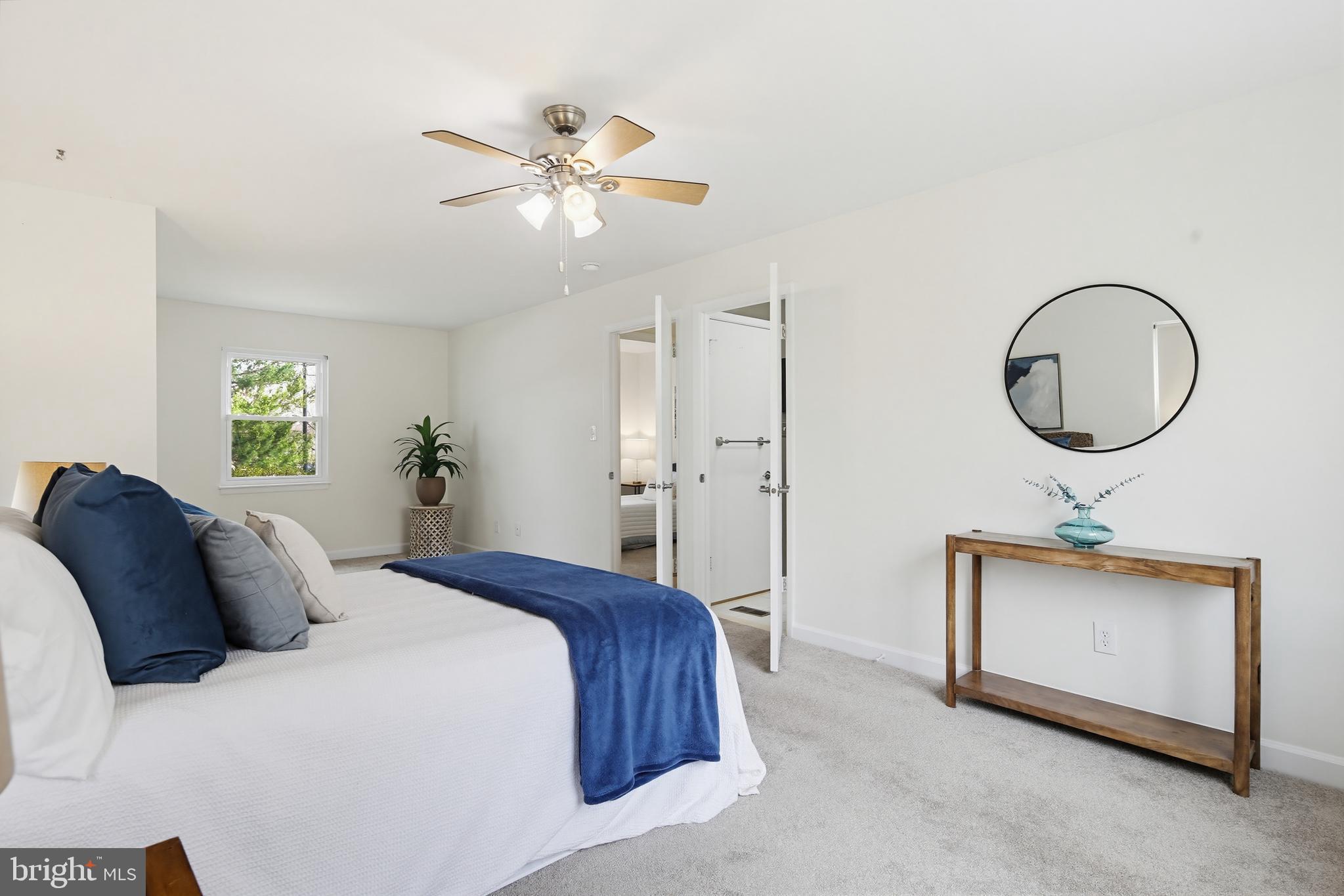 955 Truro Lane Crofton, MD 21114 - Photo 17 of 36 Spans entire width of home